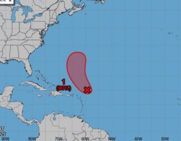 Sistema tiene 90 % de probabilidad de convertirse en cicl&oacute;n tropical cerca de las Antillas Menores