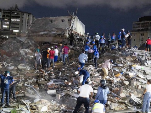 Estados Unidos despliega equipos de rescate en Venezuela tras los terremotos