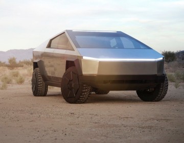 Hombre gana camioneta Tesla Cybertruck luego de comprar un termo y no quer&iacute;a aceptar premio pensando que era una estafa