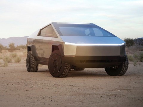 Hombre gana camioneta Tesla Cybertruck luego de comprar un termo y no quer&iacute;a aceptar premio pensando que era una estafa