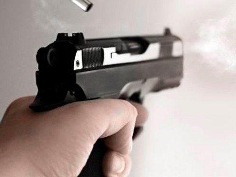 Un menor de 17 a&ntilde;os resulta herido al manipular arma de fuego