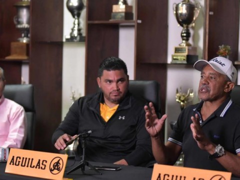Tony Pe&ntilde;a vuelve como dirigente de las &Aacute;guilas Cibae&ntilde;as
