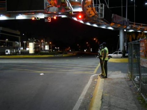 El Gobierno modifica decreto que establece el toque de queda
