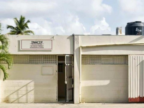 Matan a ni&ntilde;a de nueve a&ntilde;os durante asalto en la avenida M&aacute;ximo G&oacute;mez; dos detenidos por el caso