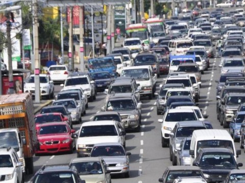 Vecinos de Naco reclaman aplicar con rigor la ley que regula el tr&aacute;nsito