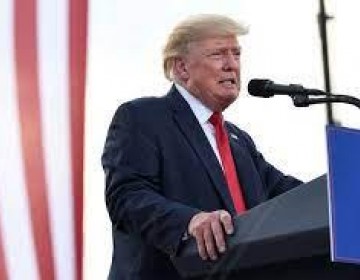 Comit&eacute; legislativo celebra nueva sesi&oacute;n con un cerco m&aacute;s estrecho a Trump