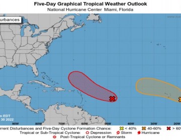 Zona de aguaceros al este de las Antillas Menores podr&iacute;a convertirse en depresi&oacute;n tropical, seg&uacute;n Centro Nacional de Huracanes