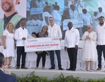 Presidente Abinader inaugura programa Oportunidad 14/24 en La Romana