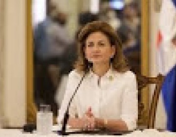 &ldquo;Estamos esperando que las farmac&eacute;uticas nos respondan" dice Vicepresidenta de la Rep&uacute;blica