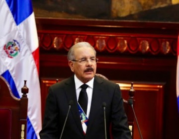 Danilo rendir&aacute; cuentas por ultima vez con un pais sumergido en una crisis pol&iacute;tica 