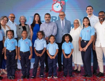 Minerd e Inabie inician entrega de utiler&iacute;a para el pr&oacute;ximo a&ntilde;o escolar
