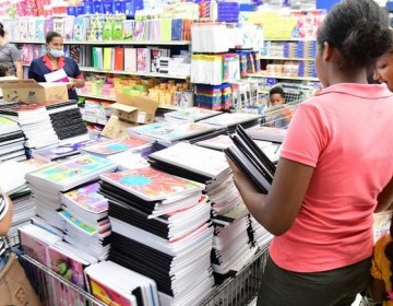 Precios de &uacute;tiles escolares &ldquo;est&aacute;n por las nubes&rdquo;