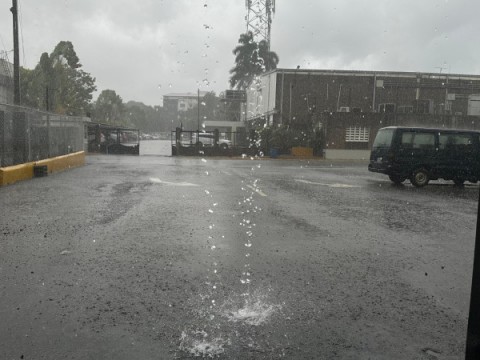 Vaguada causar&aacute; lluvias este martes, mientras Indomet vigila posible formaci&oacute;n de cicl&oacute;n