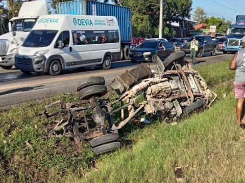 Varios militares del Ej&eacute;rcito fallecidos y otros heridos en accidente de tr&aacute;nsito en Piedra Blanca