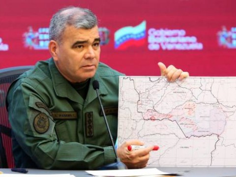 Gobierno de Venezuela confirma ocho militares muertos en combates en frontera con Colombia