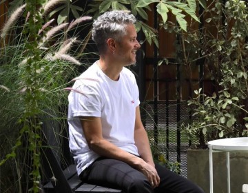 VICENTE GARC&Iacute;A CELEBRA TRIPLE NOMINACI&Oacute;N A LOS LATIN GRAMMYS&reg; 2025