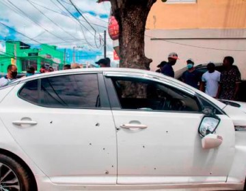 Ministerio p&uacute;blico arresta dos polic&iacute;as arrestados por la muerte de pareja evang&eacute;lica en Villa Altagracia