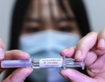 China exhibe por primera vez sus vacunas contra el coronavirus