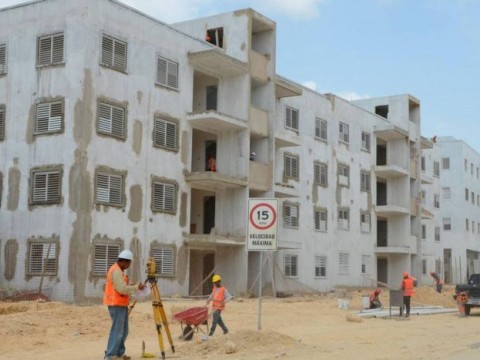 Sector construcci&oacute;n no pasa por su mejor momento en RD; vaticinan aumentos de hasta un 40% en costos durante pr&oacute;ximos meses