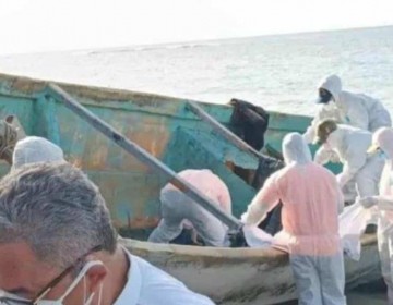 Autoridades volvieron a requisar yola africana porque restos de osamentas no coincid&iacute;an