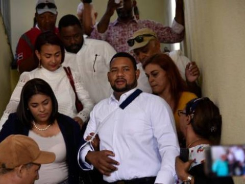 Tribunal ordena libertad pura y simple del T&eacute;cnico del Claro y el coronel investigados por sabotaje a elecciones