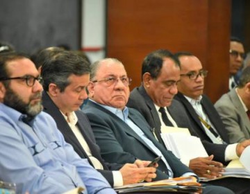 JCE extiende plazo para alianzas pol&iacute;ticas hasta las 6 de la tarde