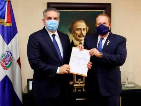Neney Cabrera presenta declaraci&oacute;n jurada de bienes