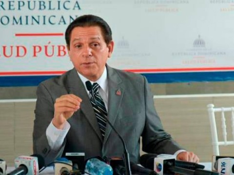 2 Millones de vacunas llegarian entre el 17 y 18 de marzo seg&uacute;n Ministro de Salud 