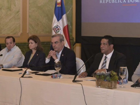Gobierno presenta plataforma para visualizar informaci&oacute;n de compras de emergencia