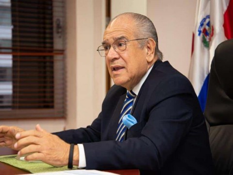 Sisalril responde Seguridad Social no tiene dinero para cubrir demandas de m&eacute;dicos