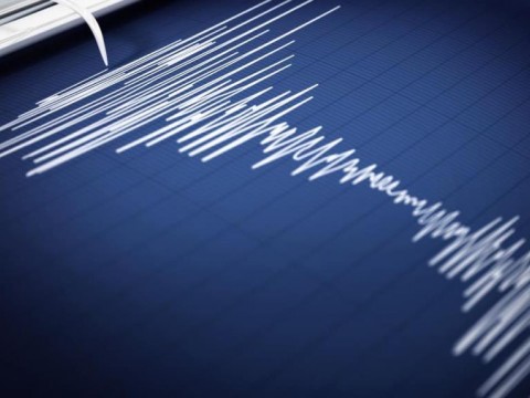 Sismo de magnitud 5.6 sacude el &aacute;rea metropolitana de Chile