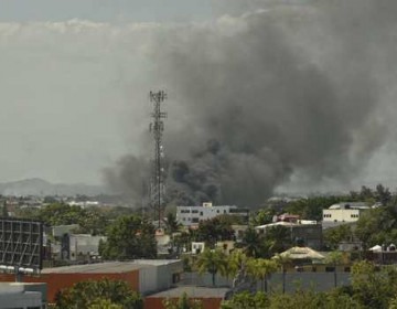 Dos incendios afectan zonas del Distrito Nacional esta tarde