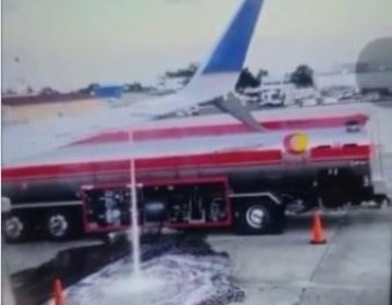 Avi&oacute;n con destino a Newark derrama combustible en pista del aeropuerto Las Am&eacute;ricas