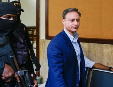 Jean Alain seguir&aacute; con grillete; juez ratifica medidas de coerci&oacute;n en su contra