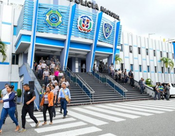 Polic&iacute;a Nacional participa en el Tercer Simulacro Nacional de Evacuaci&oacute;n