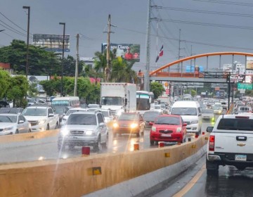 Lluvias continuar&aacute;n este fin de semana y el lunes habr&aacute; tronadas ocasionales