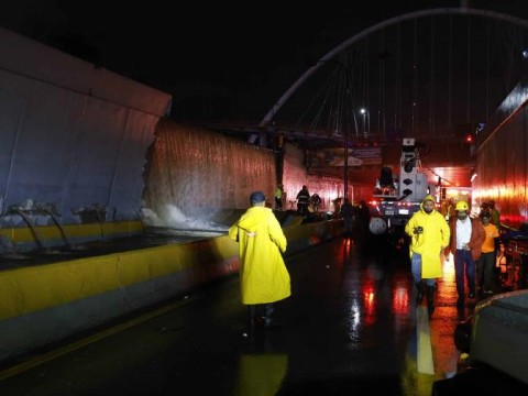 Cierran t&uacute;neles en Santo Domingo por derrumbe en la 27 de Febrero