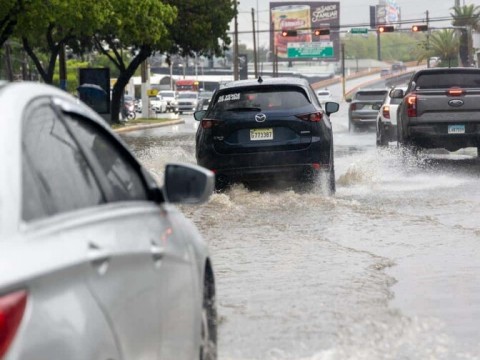 Meteorolog&iacute;a advierte sobre fuertes lluvias e inundaciones para el fin de semana