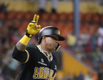 &Aacute;guilas vencen a Leones con dos bambinazos de Yoenis C&eacute;spedes