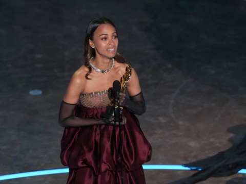 Zo&eacute; Salda&ntilde;a se lleva su primer &Oacute;scar resaltando a Rep&uacute;blica Dominicana y el orgullo latino