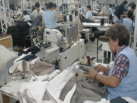 Sectores industriales no quieren cierre de la econom&iacute;a por &Oacute;micron